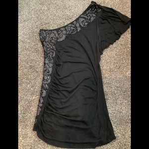 BKE Boutique one shoulder blouse